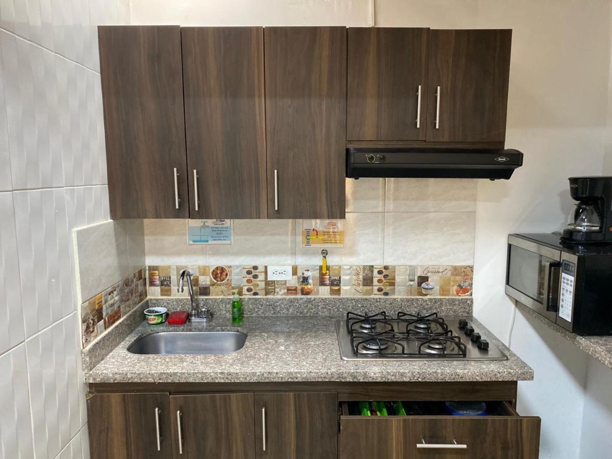 Apartamentos Excelente Ubicacion Medellín Kültér fotó
