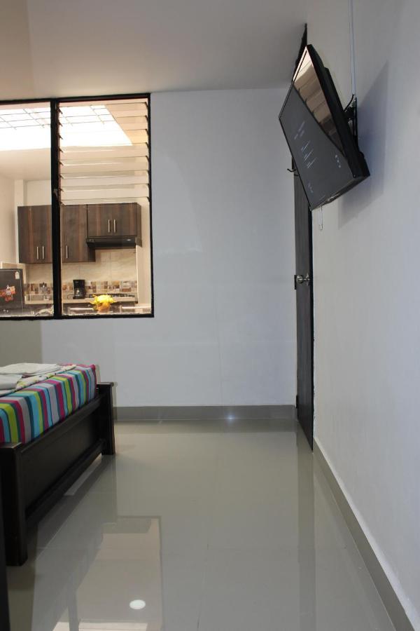 Apartamentos Excelente Ubicacion Medellín Kültér fotó