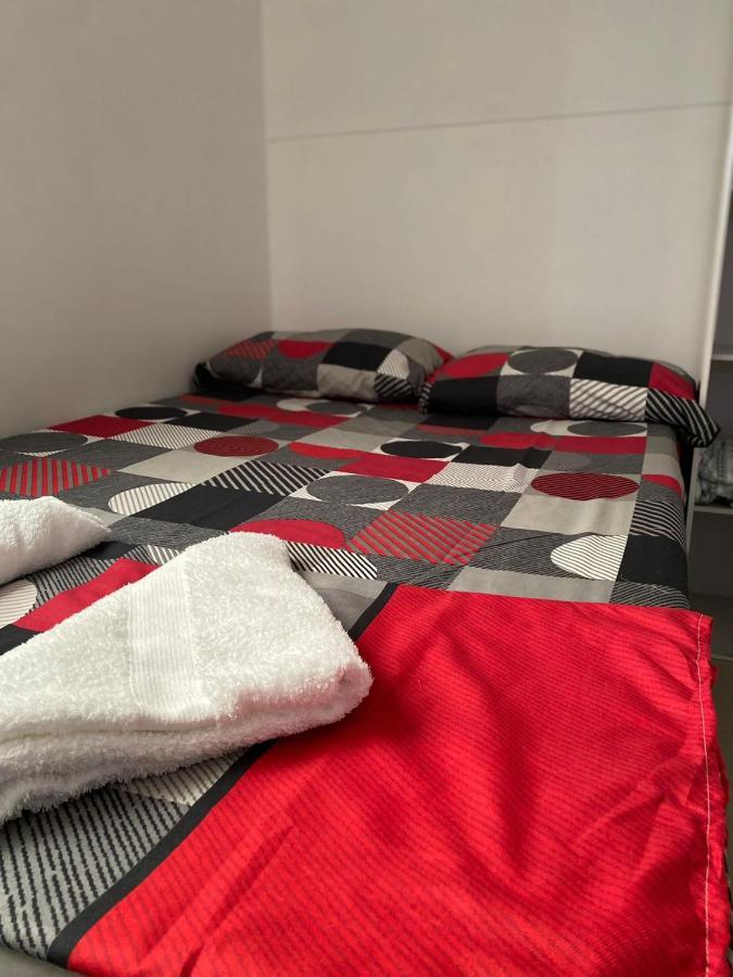 Apartamentos Excelente Ubicacion Medellín Kültér fotó