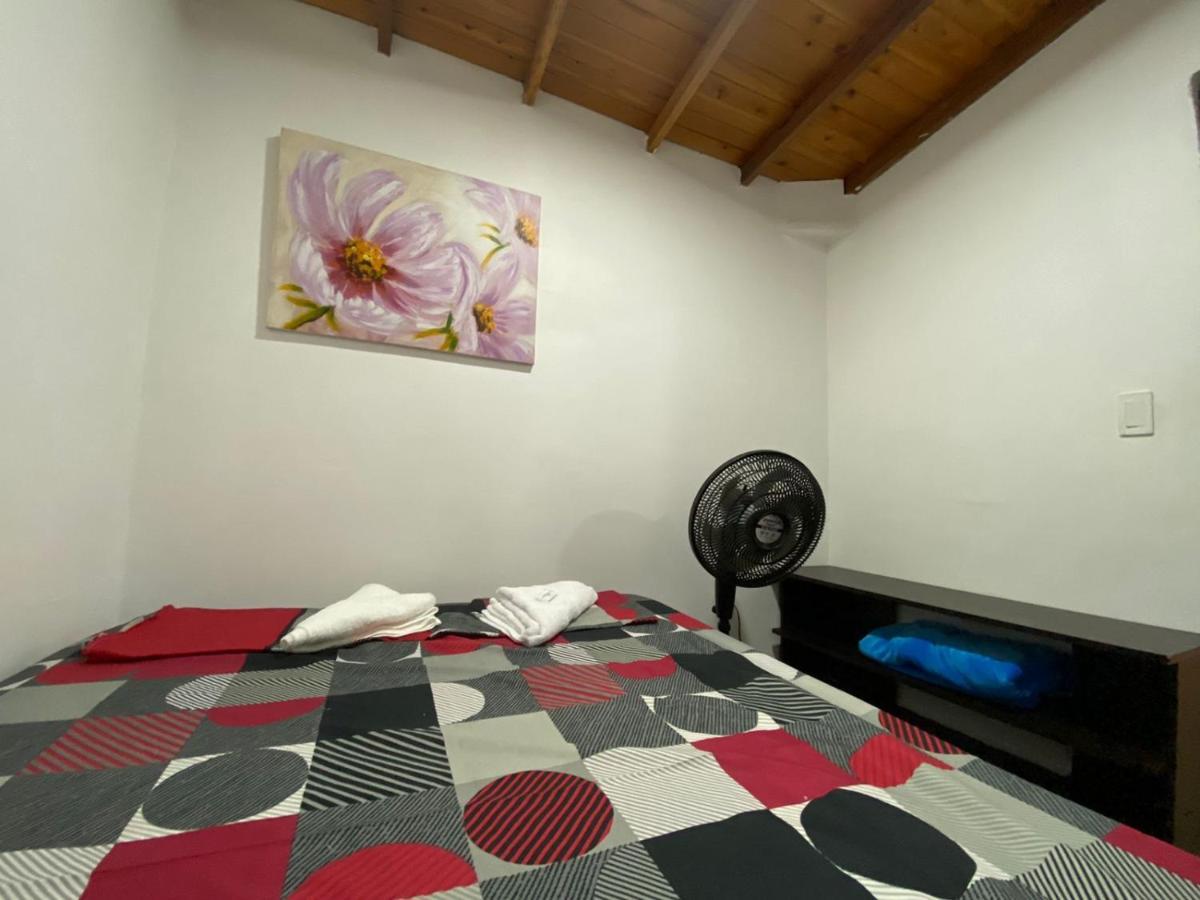 Apartamentos Excelente Ubicacion Medellín Kültér fotó