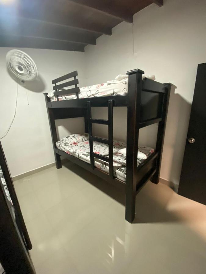 Apartamentos Excelente Ubicacion Medellín Kültér fotó