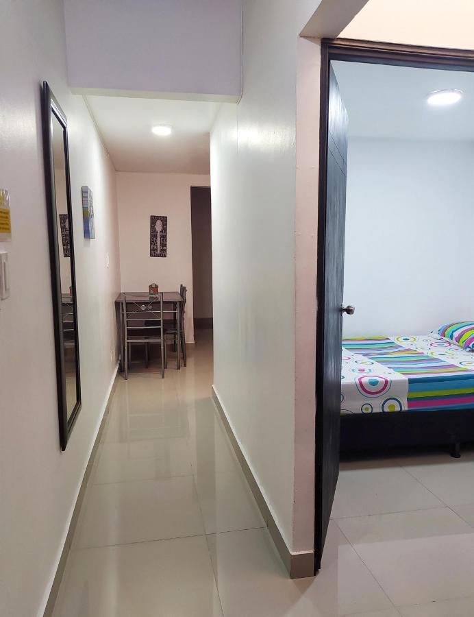 Apartamentos Excelente Ubicacion Medellín Kültér fotó