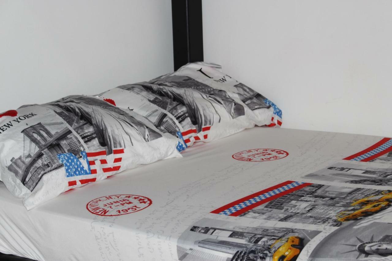 Apartamentos Excelente Ubicacion Medellín Kültér fotó