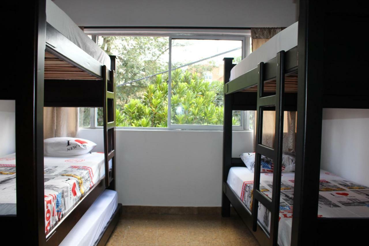 Apartamentos Excelente Ubicacion Medellín Kültér fotó